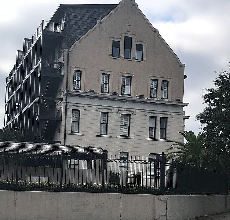 1st image of 753 Saint Francis St APT 3001A
