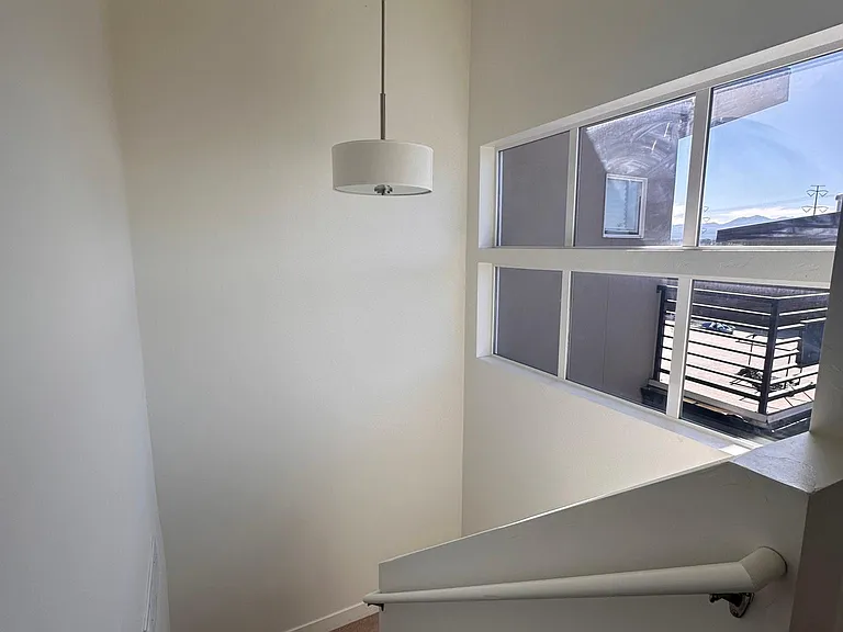 1037 W Rooftop Dr — Photo 17