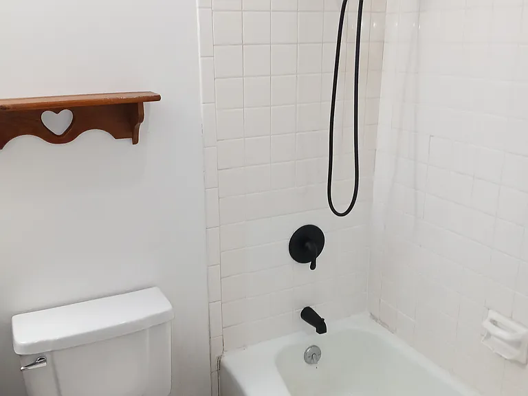 2531 Woodlawn Dr — Photo 14