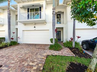 1056 Piccadilly Street, Palm Beach Gardens, FL 33418