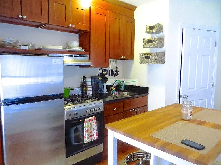 24 Joy St #9 — Photo 5