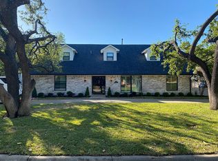 4413 Summercrest Ct, Fort Worth, TX 76109