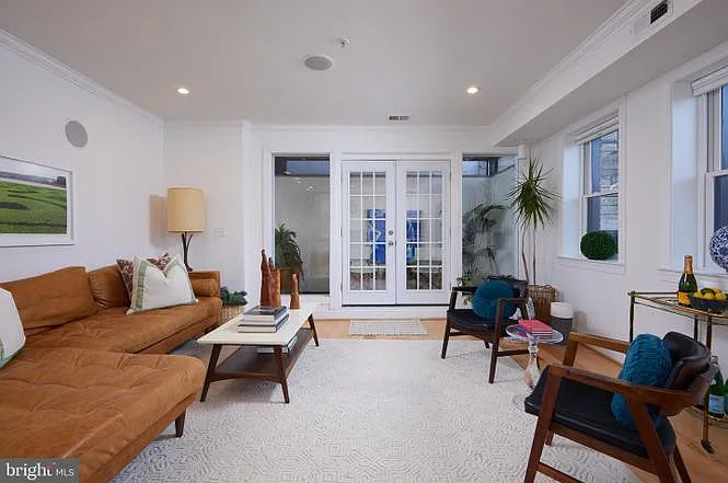 1444 Taylor St NW #1 — Photo 7