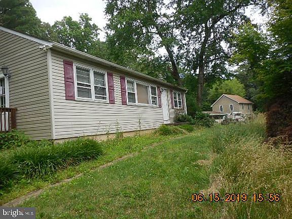 4th image of 176 Bouchelle Rd