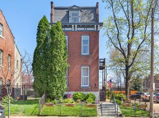 3016 Salena St, Saint Louis, MO 63118
