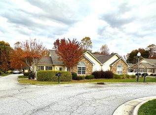 919 Eagle Rd, Greensboro, NC 27407