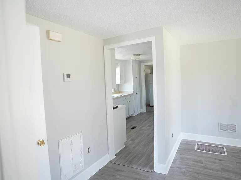 424 Captain Guy Rd — Photo 11