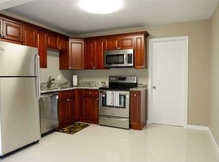 19480 Dakota Ct, Boca Raton, FL 33434