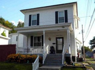 1413 Market St, Burlington, IA