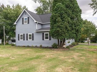 1415 Apple St, Greenfield, IN 46140