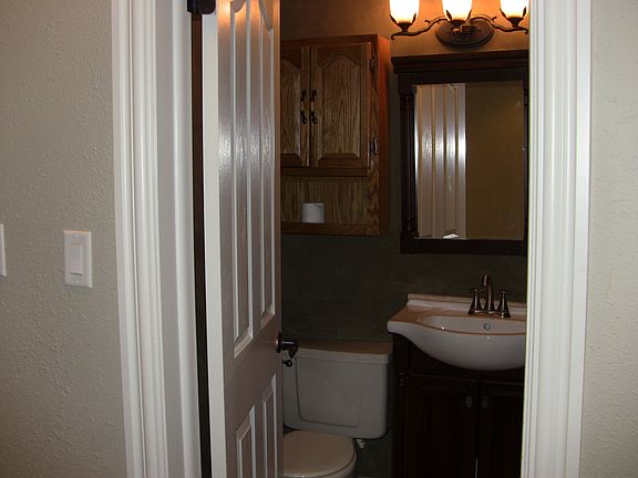 4th image of 3216 E Del Mar Dr