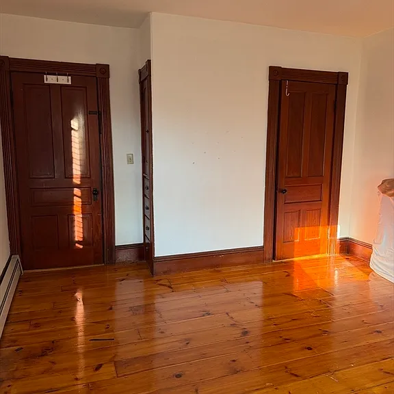 10 Schley St #2 — Photo 11