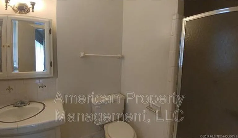 8113 E 23rd St — Photo 10
