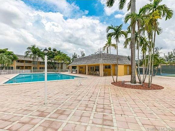 Club House, Pool, Tennis Court, PlayGround