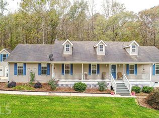 137 Leguin Ln, Locust Grove, GA 30248