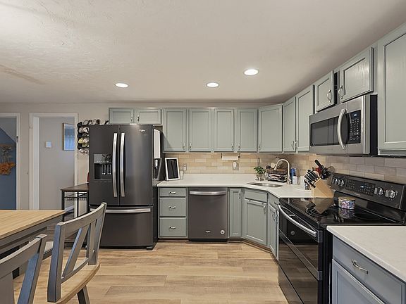 2nd image of 55 Nevins Rd #1