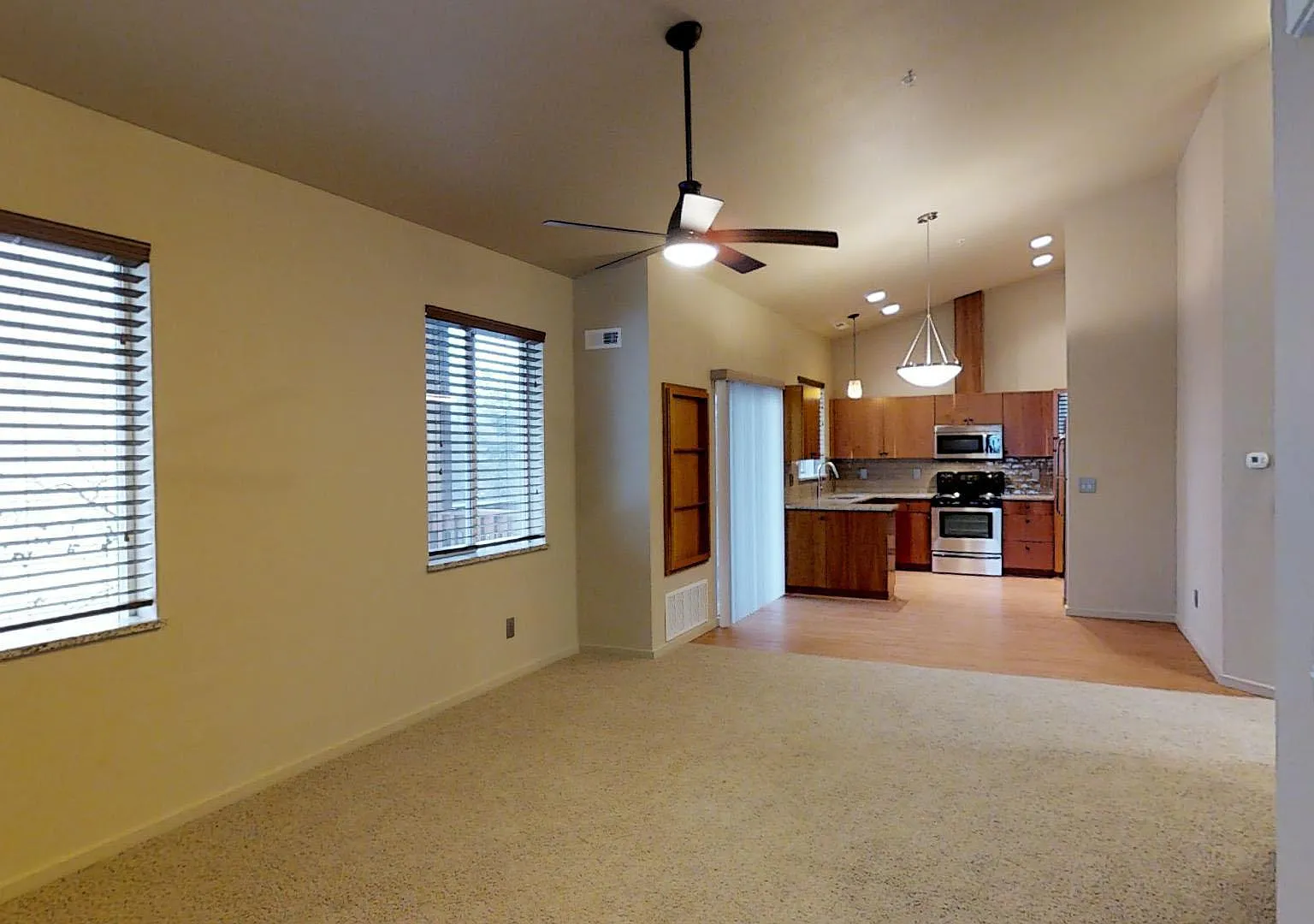 One Lake Place — Photo 4