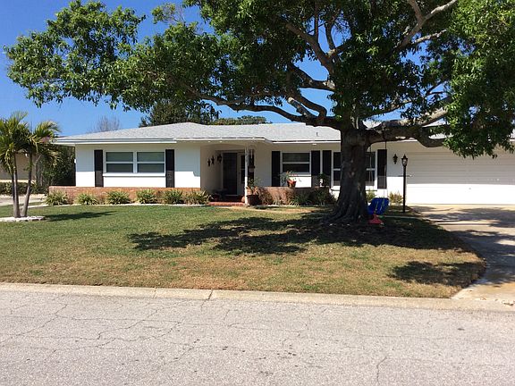 3rd image of 13819 Jamaica Dr
