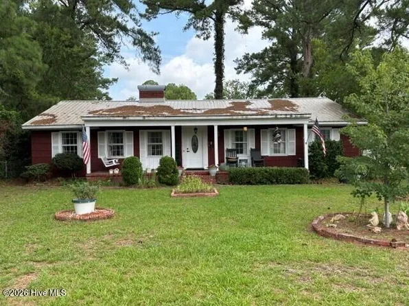 1902 Trent Boulevard, New Bern, NC 28560