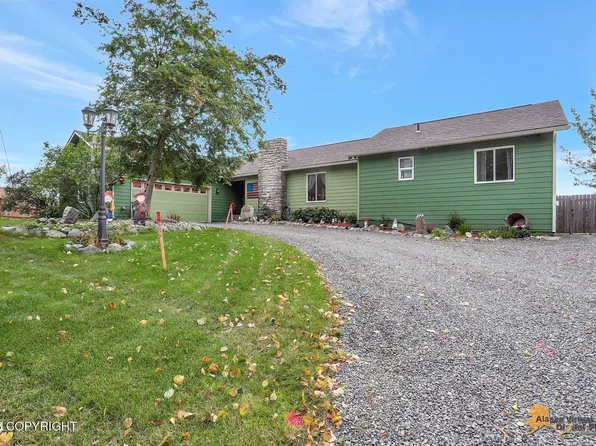 5620 W Birch Harbor Dr, Wasilla, AK 99623