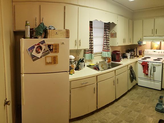 4th image of 111 Park Ave APT D