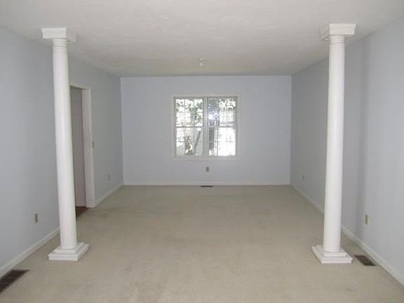 5th image of 3 Birchwood Dr