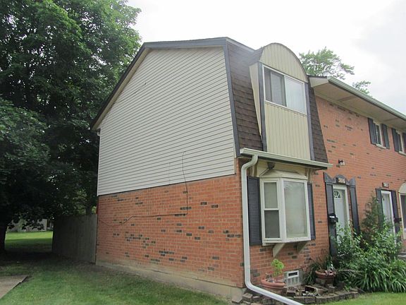 3rd image of 5015 Euclid Ln