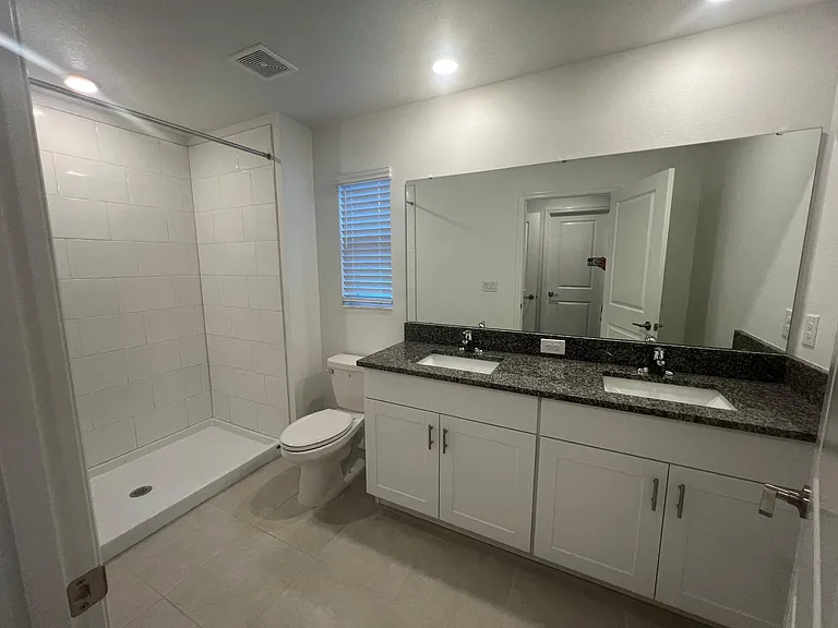 6081 Acara Ln — Photo 16
