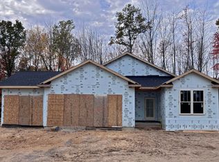 7410 Boulder Creek Dr, Midland, MI