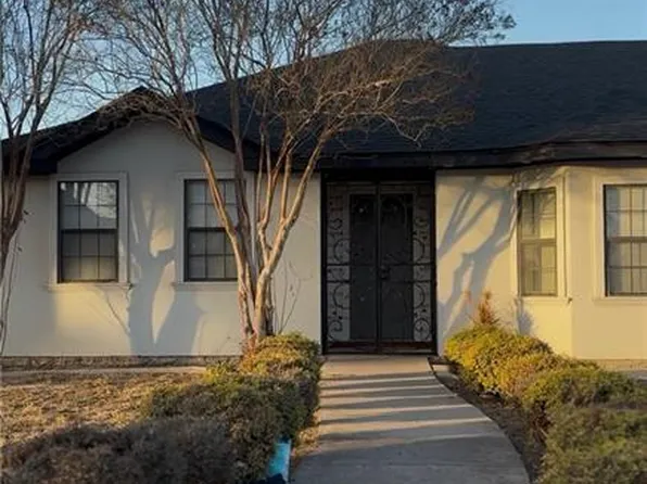 2110 Tiffany Dr, Mission, TX 78573