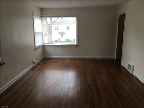 4th image of 2053 13th St