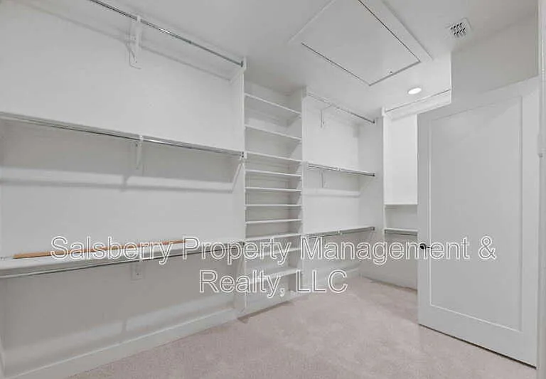 1790 Coopers Hawk Dr — Photo 9