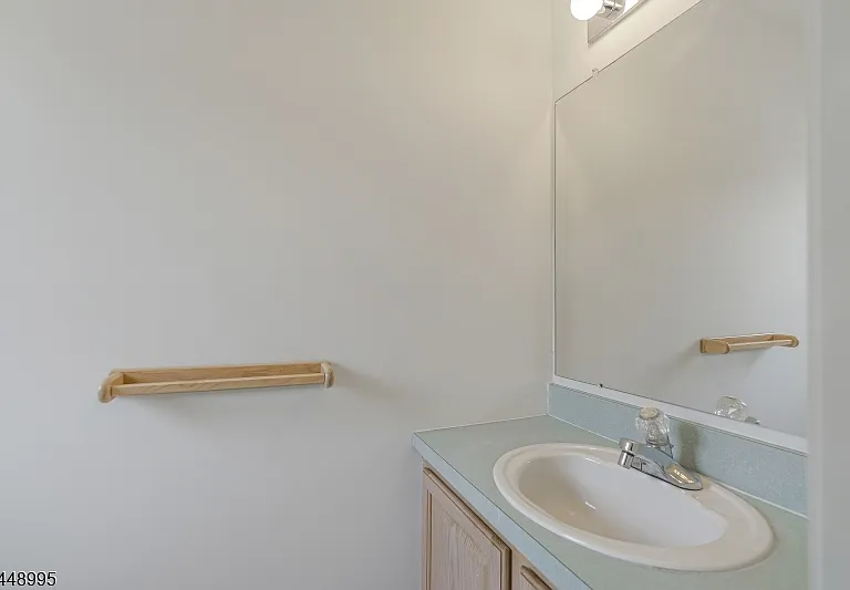 28 Helton Ter — Photo 21