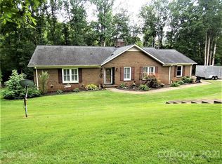 2704 Toney Rd, Lawndale, NC 28090