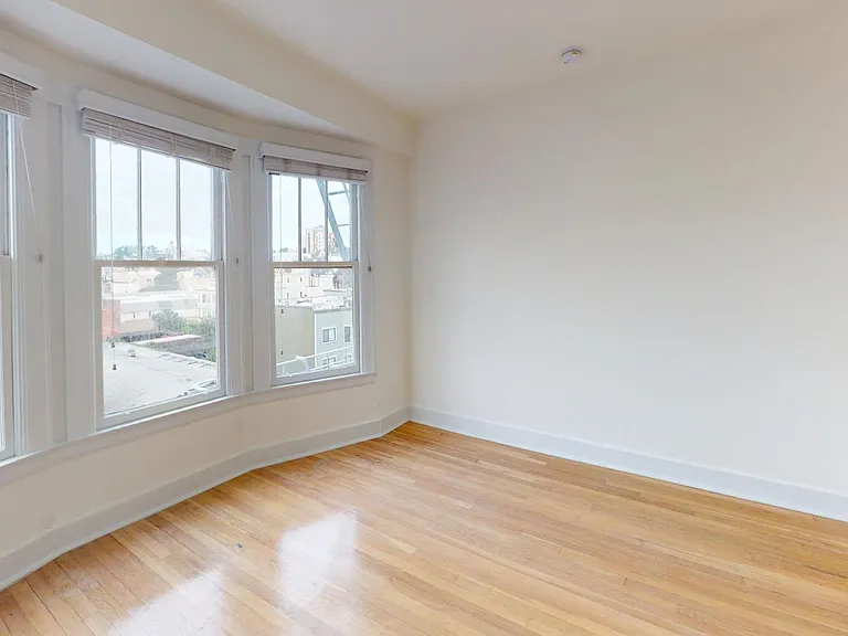1290 Grove St — Photo 28
