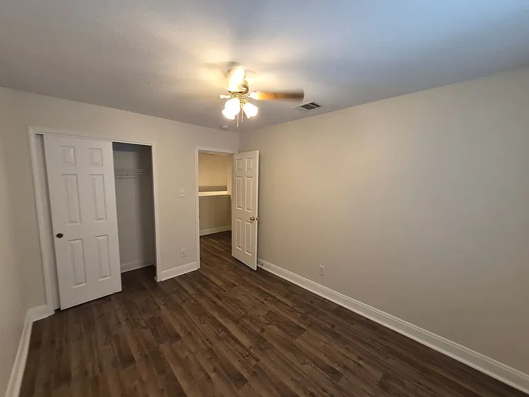12634 Carriage Blvd — Photo 32