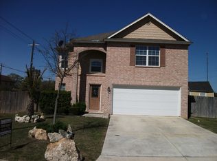 100 Latigo Ln, Boerne, TX 78006
