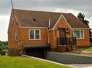 2111 Vermont Ave, West Mifflin, PA