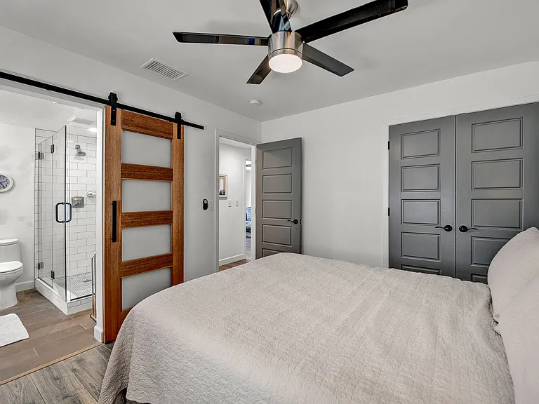 347 Walnut St — Photo 10