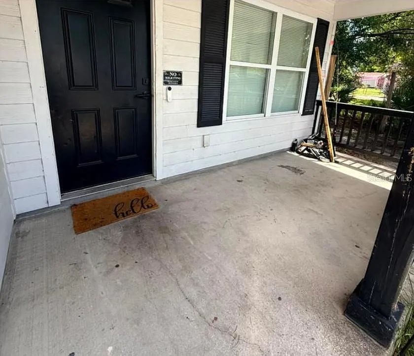 2 bed, 1.0 bath, 975 sqft, $1,500 — Photo 2