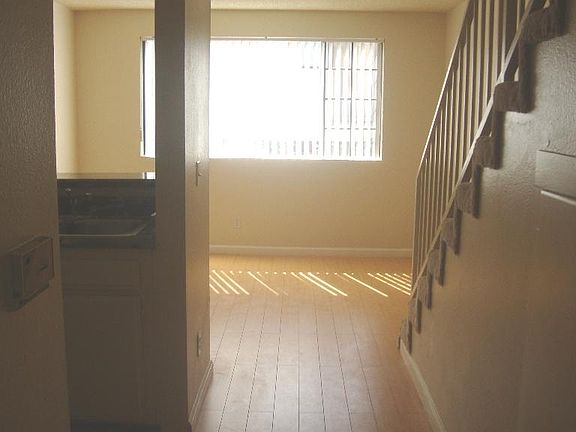 2nd image of 10238 Tujunga Canyon Blvd #6