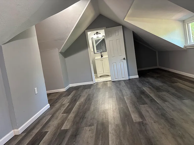 5439 Paseo Blvd — Photo 9