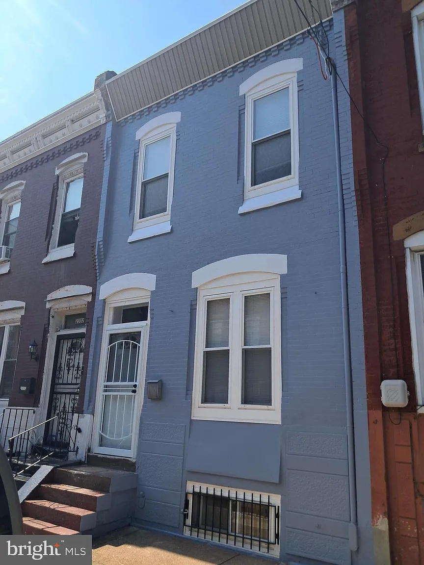 2334 N 17th St photo 1
