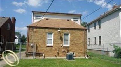 3rd image of 8539 Orangelawn St