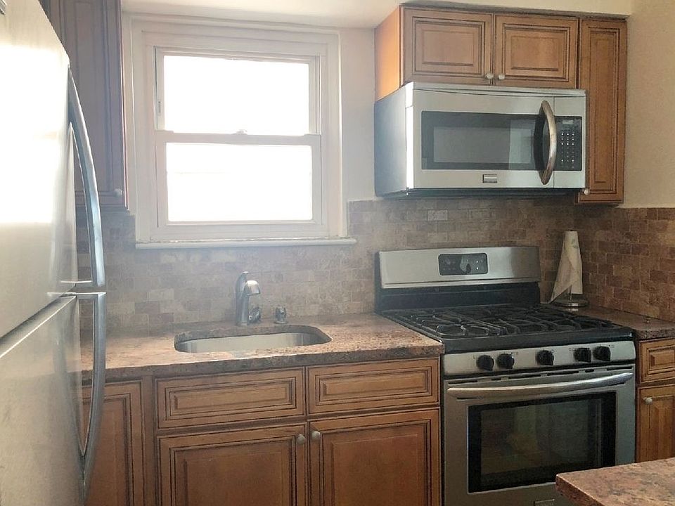 1st image of 2630 29th St #3
