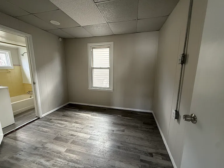 1201 Cedar Ave #2 — Photo 6