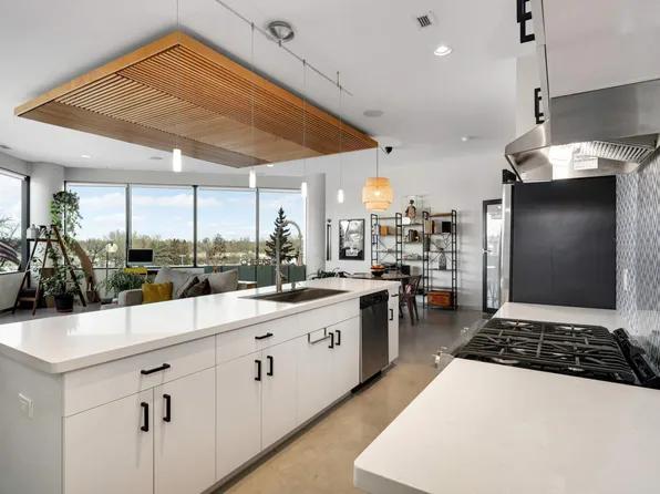 5601 Smetana Dr Unit 303, Minnetonka, MN 55343
