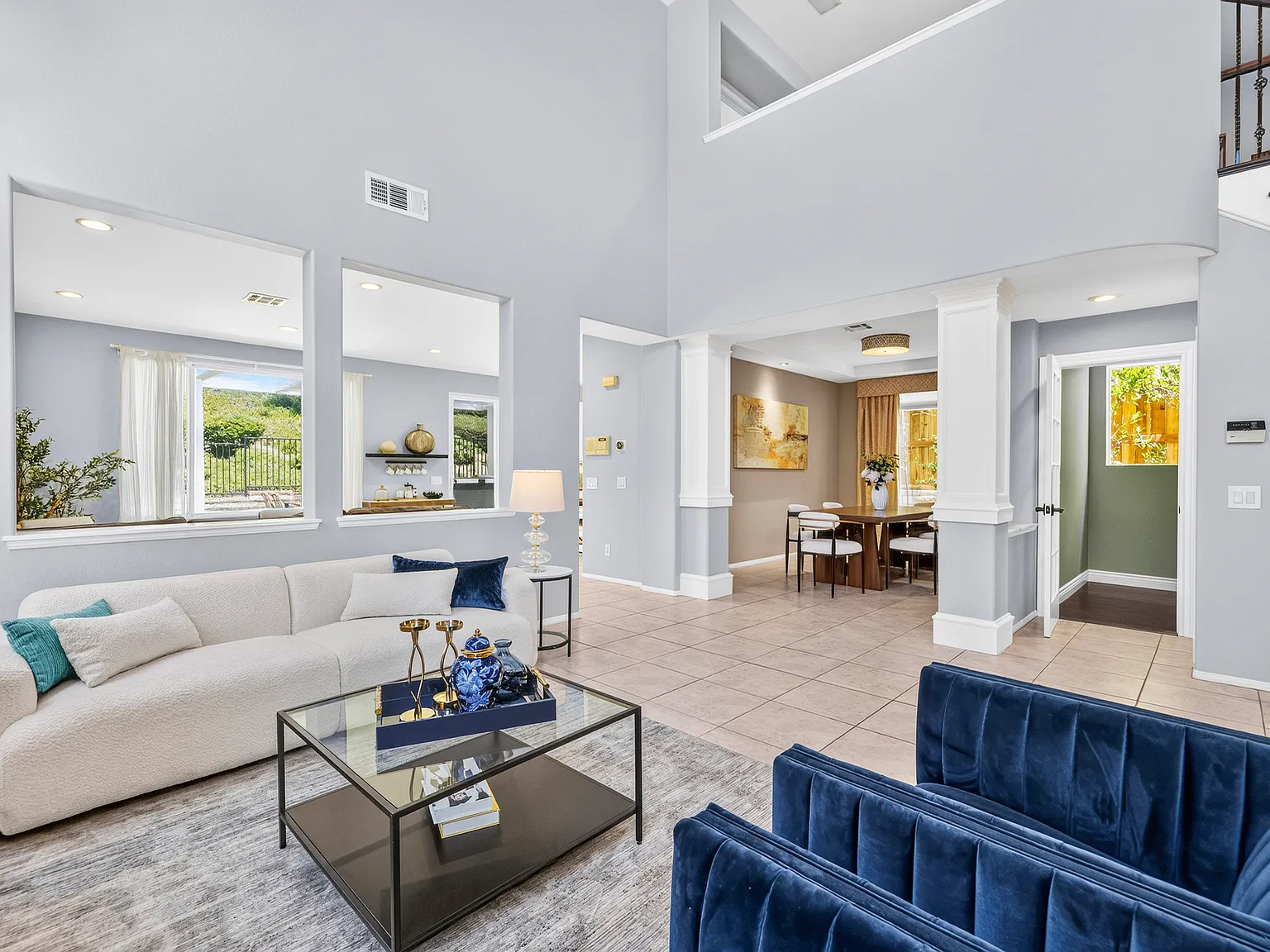 4 bed, 2632 sqft, $6,000 — Photo 3