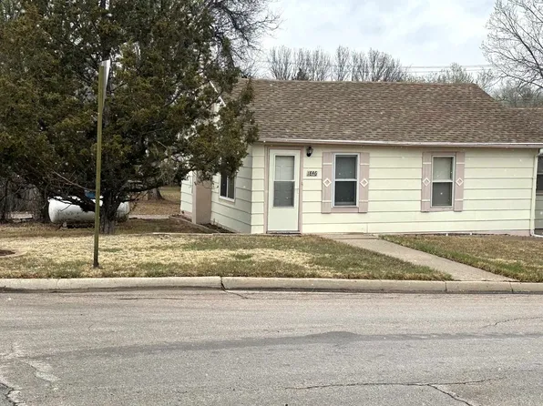1846 Baltimore Ave, Hot Springs, SD 57747