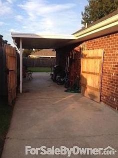 2nd image of 312 Laurel Dr